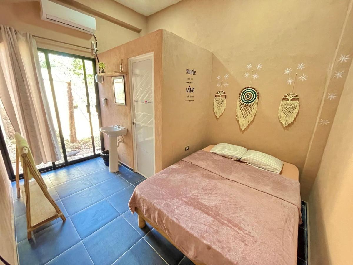 Отель Casa Lol-Cab Вальядолид Экстерьер фото